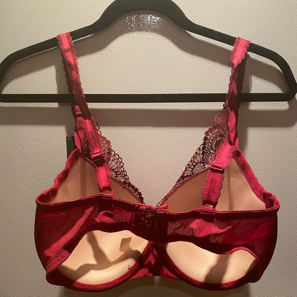 Wonderbra - Picture 5 of 6